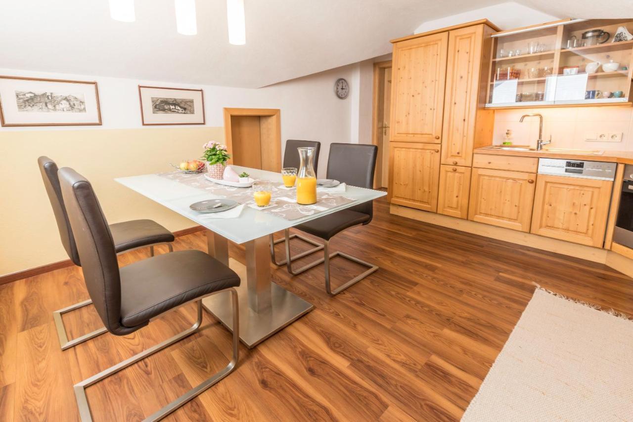 ניוסטיפט אים סטובאיטל Apartment Hildegard מראה חיצוני תמונה