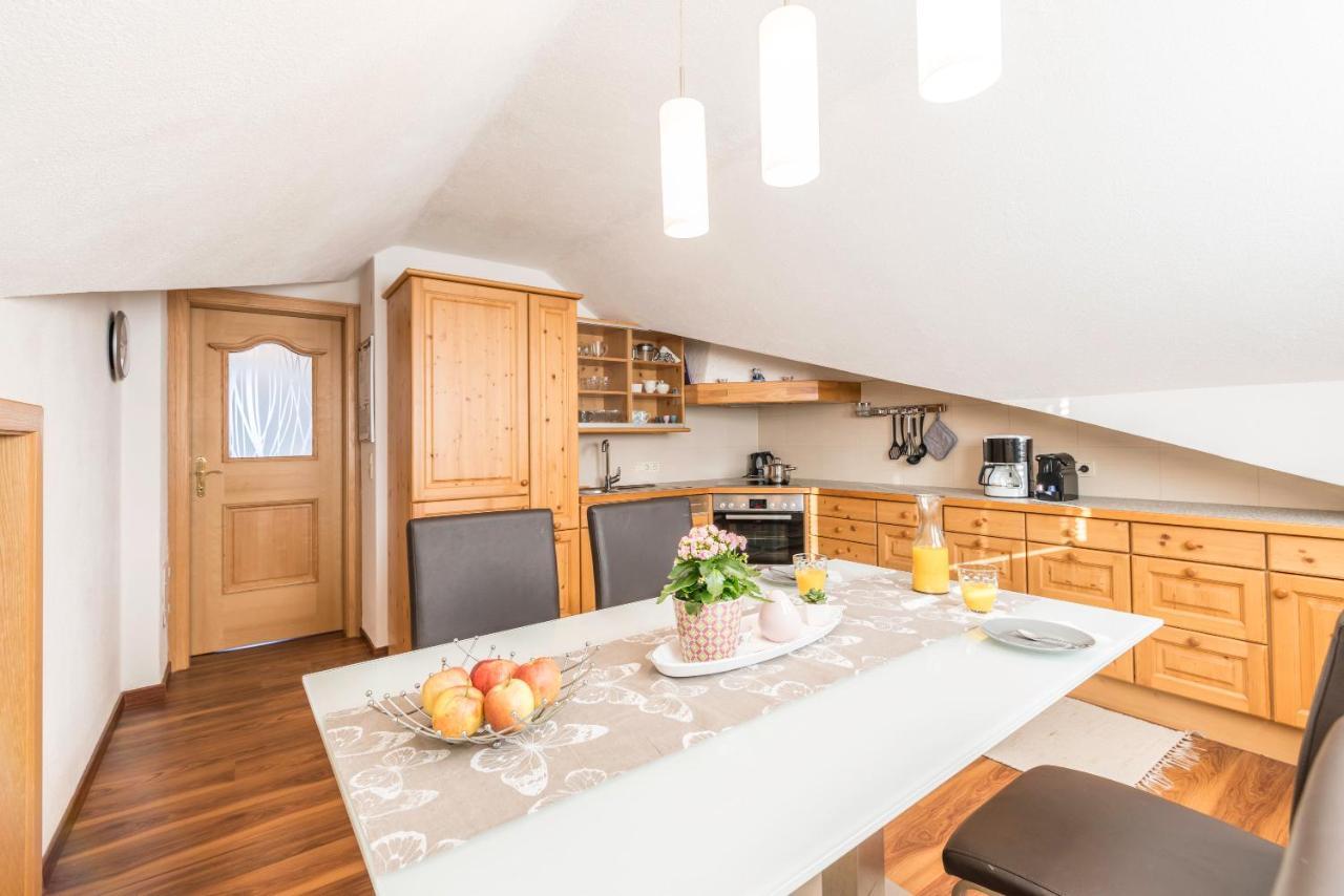 ניוסטיפט אים סטובאיטל Apartment Hildegard מראה חיצוני תמונה